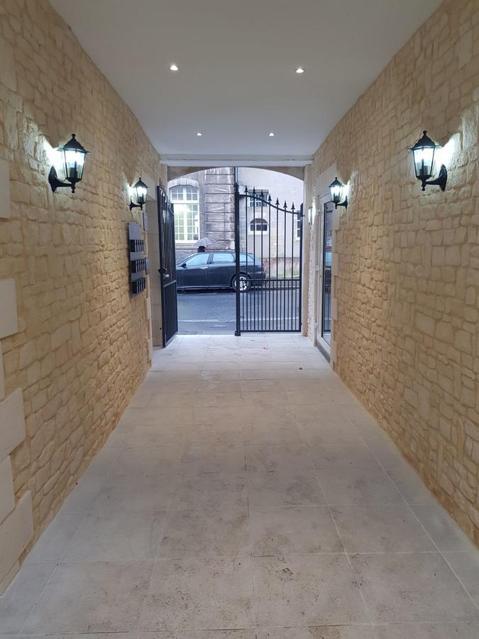 Hotel Le Saint Patrice Bayeux Exterior foto